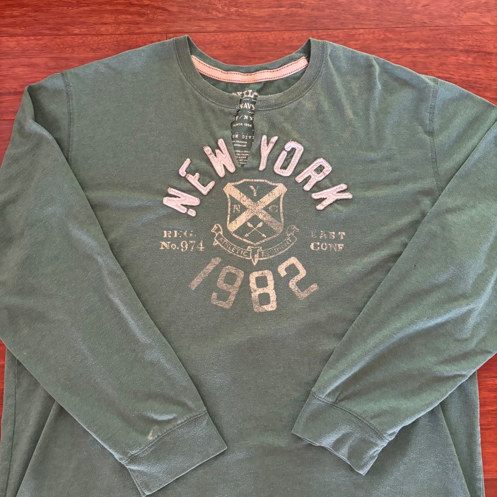 Old Navy Mens XXL Long Sleeve Graphic Tee Shirt Green New York 1982 Athletic XL